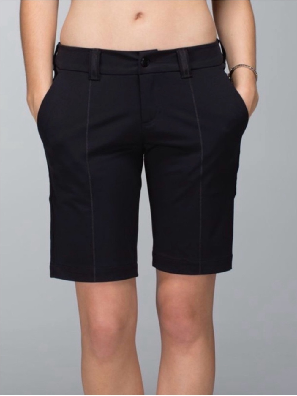 Lululemon Club Bermuda Shorts - Black- Size 4